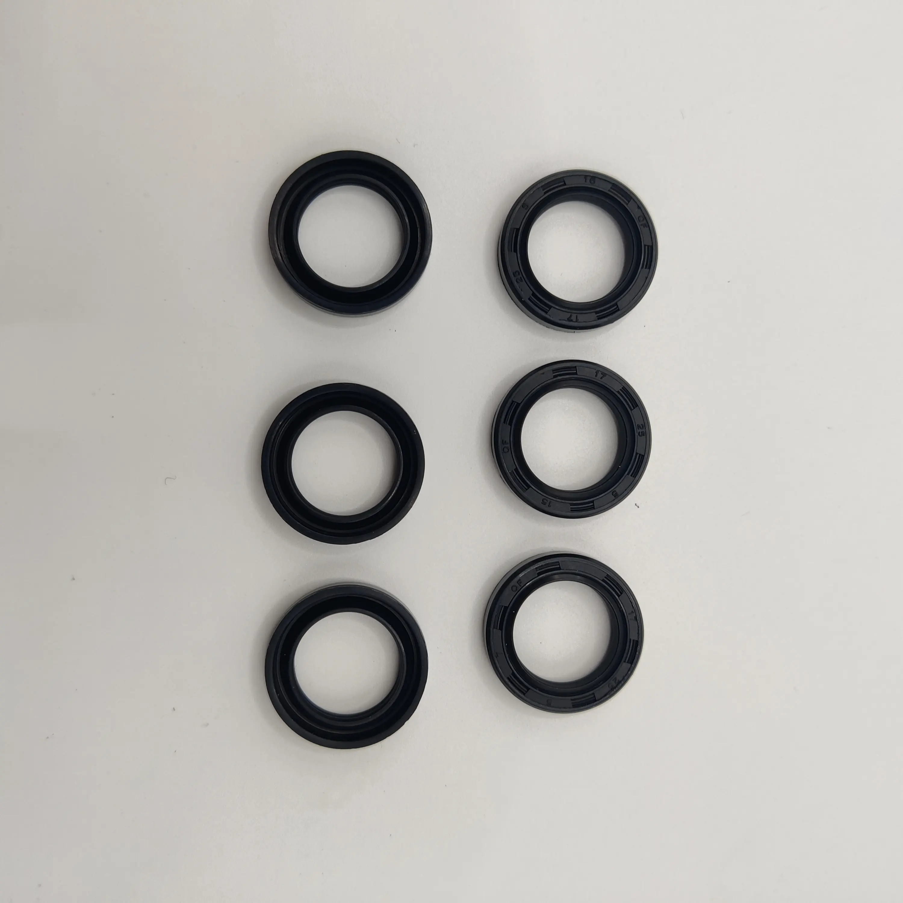 Zhengyou Rubber Factory Products High Quality Standard Various Color HBR TC Oil Seal 17*25*5
