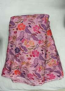 Tela de seda de lujo con bordado pesado y estampado posicional para chinos de mujer - Chinos de secado rápido con estampado posicional para uso casual - Product Image 2