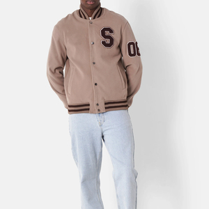 OEM servicio personalizado bordado hombres lana Varsity chaqueta al por mayor personalizado poliéster en blanco Varsity chaquetas - Product Image 3