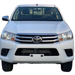 Hilux 4X4 2022 Usada, Asientos de Cuero Oscuro, Transmisión Automática, Tracción en las Cuatro Ruedas, Control de Crucero Adaptativo, 5 Plazas, Techo Panorámico, Cámara Trasera de 360° - Product Image 1