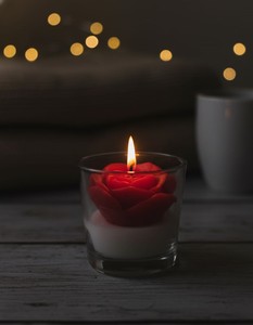 Bougie en cire de soja parfumée à la rose, bougie en verre romantique, idéale pour la décoration de la maison, cadeaux de la Saint-Valentin, meilleur prix pour la vente en gros - Product Image 1