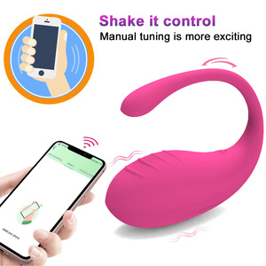 Vibrador con Simulación de Girlanda y Pequeña Ballena para Mujeres - Product Image 3