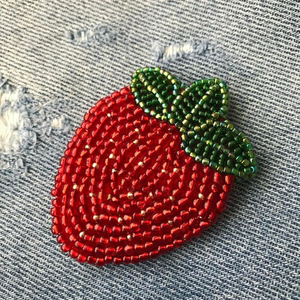 Broches de Árbol de Navidad con Bordado de Cuentas de Diseño Único - Regalo Único y Colorido para Fiestas y Bodas para Mujeres, Hombres y Niños - Product Image 2