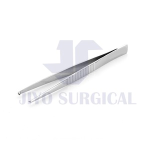 Fórceps de disección Treves versátiles de 150mm con fuente de alimentación manual de 1x2 dientes utilizada para manipular tejidos quirúrgicos delicados - Product Image 4