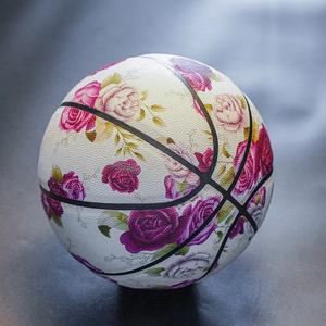 Cubierta de PU duradera y elegante de baloncesto con grafiti DIY personalizada disponible en tamaños 4 5 6 para entrenamiento - Product Image 3