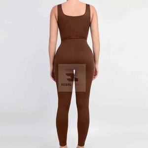 Monos deportivos de mujer transpirables hechos a medida al por mayor, monos deportivos para yoga y ejercicio en el gimnasio - Product Image 3