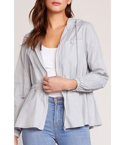 El mejor estilo OEM, venta al por mayor, chaqueta cortavientos para mujer, cómoda chaqueta de mujer acolchada y transpirable de tela de tendencia superior personalizada - Product Image 1