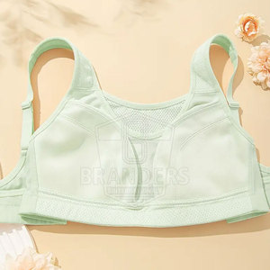 Sujetador deportivo cómodo para todo el día con tela elástica y soporte seguro para mujeres que se entrenan y hacen ejercicio - Product Image 3