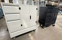 Armoire de rangement équestre en acier pour selle de cheval, boîte à équipement personnalisable en couleur