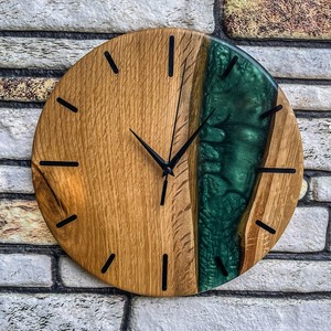 Reloj de resina de madera de Color de tamaño personalizado de lujo artesanal Pop Horizon, reloj de mesa de madera de olivo, reloj de pared de epoxi de madera - Product Image 6