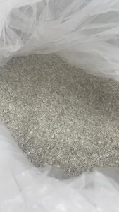 Résine Polybutene-1 PB-1 vierge fabriquée en Autriche couleur Vivary naturelle disponible pour les raccords d'injection extrudés chaud/froid - Product Image 4