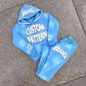 ชุดแทรคสูทลายย้อมสีแบบแอซิดวอช พร้อมโลโก้แบบกำหนดเอง ประดับด้วยคริสตัล  ผ้าหนา 420 แกรม ชุดฮู้ดดี้แบบซิป  ชุดแทรคสูทลายย้อมสีแบบแอซิดวอช - Product Image 2