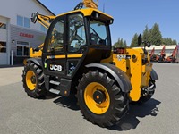 Chariot télescopique agricole JCB 532-60 alliant des performances de levage impressionnantes et un confort d'opérateur exceptionnel pour maximiser la productivité