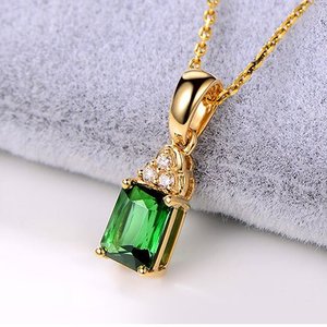Collar con colgante de Esmeralda zambiana genuina radiante, diseño elegante de piedras preciosas de calidad Premium, joyería perfecta para ocasiones especiales - Product Image 1