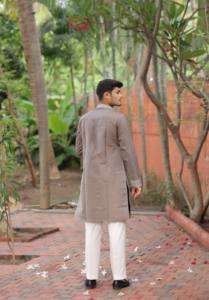 Jacquard violeta majestuoso diseñador kurta - Product Image 6