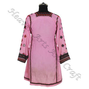 Vintage noir afghan Balochi robe fait à la main afghani/irani/balochi/pakistanais/indien BDR084 femmes portent le meilleur design robe Vintage - Product Image 6
