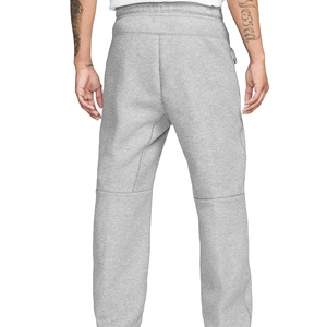 Pantalon homme pour usage décontracté, tissu doux et résistant, avec taille ajustable et coupe simple. - Product Image 2