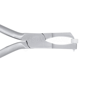 Pinces d'extraction dentaire pour une prise en main et un retrait sécurisés des dents, conçues pour des performances chirurgicales bucco-dentaires fiables - Product Image 4