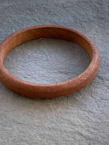 Cada brazalete y pulsera de madera de diseño único tamaño personalizado pulseras de madera brazalete hecho a mano flor brazalete de madera - Product Image 4