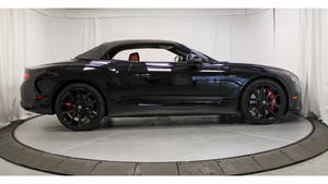 Bentley Continental GT Azure Convertible 2023, Autos Usados en Excelentes Condiciones - Product Image 6