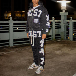 Ensemble de survêtement imprimé noir 2057 pour homme, avec capuche et fermeture éclair intégrale, style streetwear, coupe classique, en polyester, pour l'automne - Product Image 2