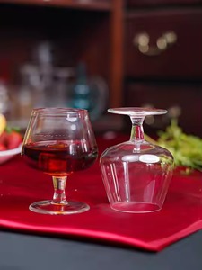 แก้วไวน์พร้อมฐานหนาสำหรับบาร์หรือห้องรับรองไวน์ดีไซน์ทันสมัยผลิตในอินเดีย - Product Image 2