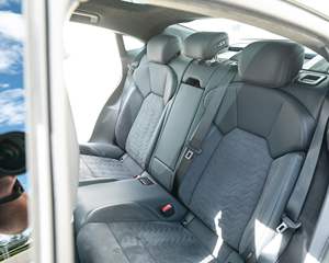 AUDI RS E-TRON GT 2024 ÉTONNANTE, 637 CV, MOTEURS DÉDUIQUÉS, TROISIÈME GÉNÉRATION, TROISIÈME GÉNÉRATION DE CYLINDRES V8, TRACTION INÉGALÉE - Product Image 4