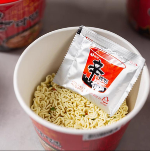 Fideos Instantáneos Picantes Coreanos Nongshim Shin Ramyun de Trigo Sarraceno Secos Bajos en Grasa - Caja/Vaso - Product Image 2