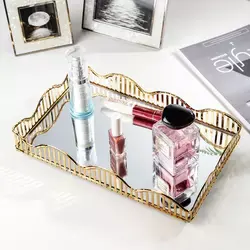 Plateau de service à cadre en laiton de la meilleure qualité avec base en verre design fantaisie pour la maison hôtels et restaurants côté or pour tapis et coussinets - Product Image 6