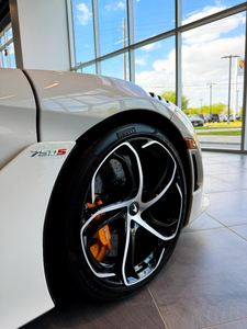 ข้อเสนอสุดคุ้มสำหรับ 750S เครื่องยนต์ V8 ทวินเทอร์โบ 740 แรงม้า - Product Image 1