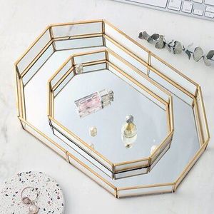 Plateau de rangement carré en métal doré pour maquillage, avec miroir, plateau de présentation pour cosmétiques et parfums, pour table de maquillage, plateau de luxe - Product Image 4