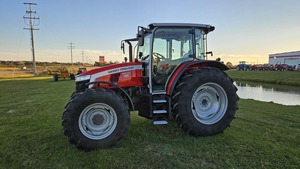 รถแทรกเตอร์การเกษตร Massey Ferguson 5M.145 สำหรับขาย จัดส่งทั่วโลก - Product Image 6