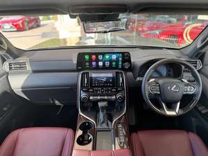 Promoción Relámpago: Lexus LX 600 2024, Auto Deportivo de Lujo 4x4 / Volante a la Derecha - Product Image 5