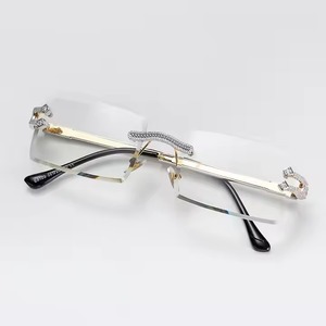 Diseño de moda Marco cuadrado de alta calidad para mujer Accesorios de moda de lujo Hip Hop Diamond Gafas de sol al mejor precio para exportación - Product Image 3