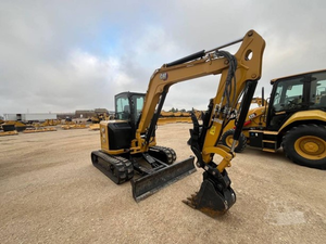 Mini-excavatrice d'occasion Caterpillar 305.5E (Cat 305.5) de 5 tonnes du Japon à vendre, également compatible avec les modèles Cat 303.5E, petite pelle compacte avec certification EPA. - Product Image 2