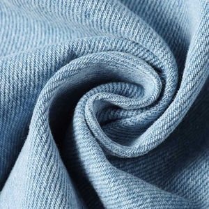 Pantalones cortos de mezclilla con logotipo personalizado 2025 de alta calidad para hombre, pantalones cortos de algodón con agujeros para hombre, pantalones cortos de mezclilla de ocio para hombre con logotipo estampado a la moda - Product Image 5