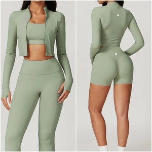 Tenue de yoga pour femme trois pièces costume gilet + pantalon + vestes ensemble exercice près du corps Fiess porter course élastique survêtement d'entraînement - Product Image 1