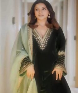 ชุดคุर्ตาสไตล์วินเทจสำหรับผู้หญิงและเด็กผู้หญิง ชุดอินเดีย ปากีสถาน ผ้าฝ้าย อนาร์กาลี เสื้อและกางเกงพร้อมผ้าคลุมไหล่ ชุดเย็บสำเร็จอย่างหรูหรา - Product Image 4