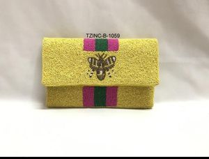 Sac de broderie de luxe pour femme et fille - Product Image 4