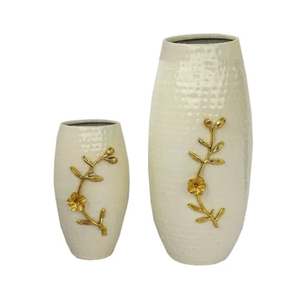 Florero de latón blanco de diseño antiguo con diseño en relieve floral dorado para decoración del hogar centro de mesa y regalo - Product Image 5