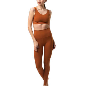 Vêtements de fitness femmes vêtements de yoga femmes en plein air ensembles sans couture blanc Sport Legging et soutien-gorge Yoga ensemble prix bon marché - Product Image 3