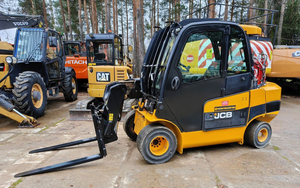 ซื้อรถยกเทเลทรัค JCB TLT35D 4×4 มือสอง ประสิทธิภาพสูง ยกได้ 4000 มม. มีจำหน่าย - Product Image 6