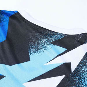 Ensemble de basket-ball Uniformes de logo personnalisé Uniforme de basket-ball 2024 Conception de logo Uniforme de basket-ball en polyester 100% Fabriqué en haute qualité - Product Image 4