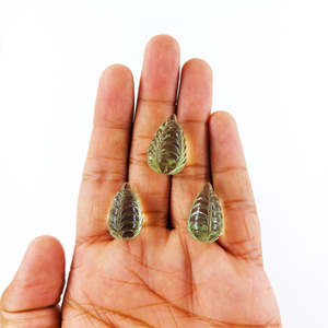 Gema Suelta de Amatista Verde Natural de Alta Calidad 81.30, Tallado Fantasía en Formas de Gota, Trillón, Marquesa y Óvalo, con Diseño Ovalado, Peridoto - Product Image 2