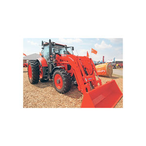 รถแทรกเตอร์ขนาดกะทัดรัดและประสิทธิภาพของ Kubota L Series - Product Image 1