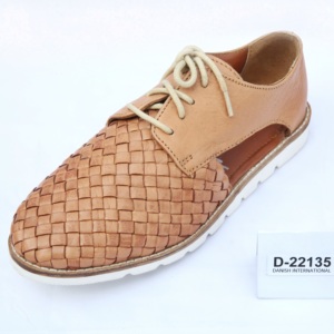 2023, zapatillas de deporte informales de alta calidad de cuero genuino para mujer, suela exterior duradera ligera de EVA acolchada, zapatos de cuero informales - Product Image 1