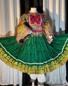 Robe ethnique tribale vintage Kuchi, robe traditionnelle afghane/pakistanaise Kuchi pour fête, robe multicolore Kochi 3087 - Product Image 4