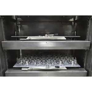 ตู้บ่มเพาะเชื้อแบบเขย่า Kuhner ISF4-X พร้อมระบบควบคุมอุณหภูมิ ความชื้น และคาร์บอนไดออกไซด์ - Product Image 3