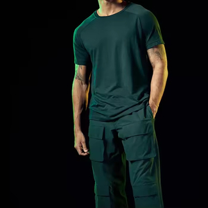 T-shirt pour hommes 2025 Wholesale Factory Direct | T-shirt décontracté à manches courtes respirant et col rond de couleur unie - Product Image 5