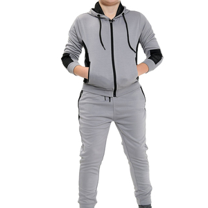 Ensemble deux pièces avec écussons pour hommes, nouveauté, survêtement à fermeture éclair en denim extensible, qualité supérieure 2025 - Product Image 1